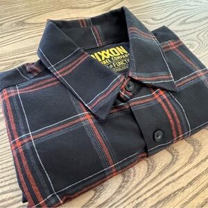 DIXXON Flannel Company Form and Function Black Ted‎ Long Sleeve